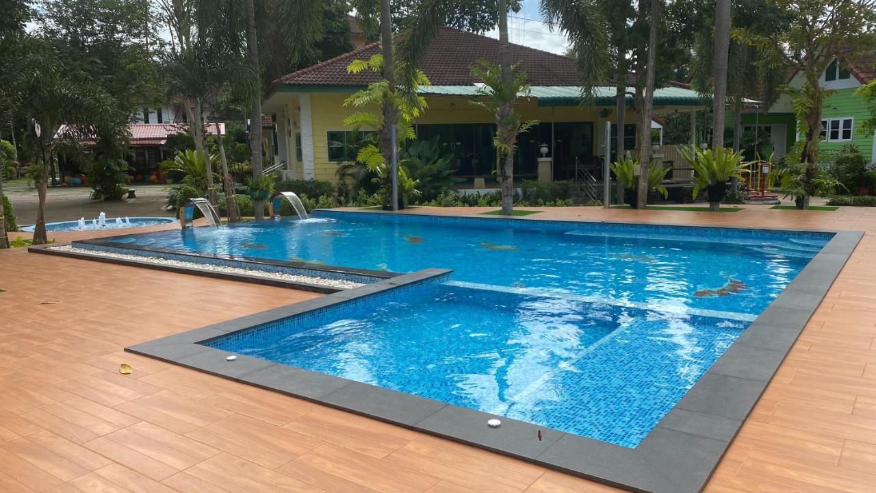 Somrudee Resort Nakhon Nayok Eksteriør bilde